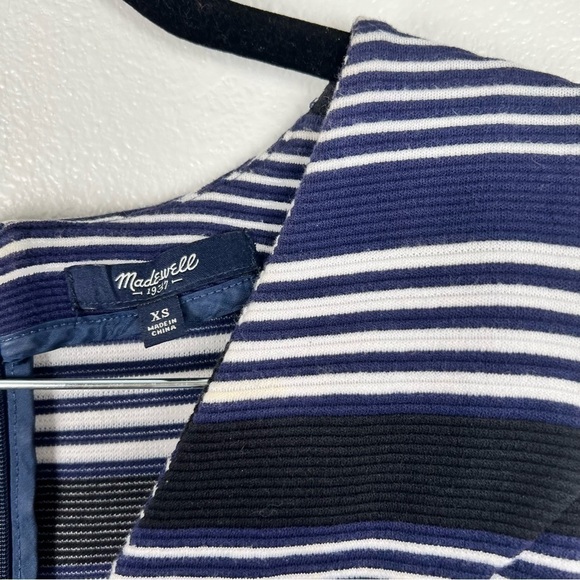 MADEWELL‎ Striped Gallerist Pointe V Neck Stripes Dress Blue Sz XS - Picture 3 of 7